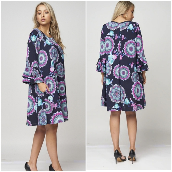 Plus size dress with ruffle sleeves & pockets - Picture 2 of 4